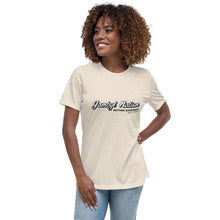 Cargar imagen en el visor de la galería, Gambyl Retro Word Logo Women&#39;s Relaxed T-Shirt